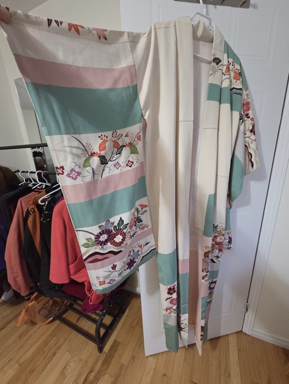 Vintage silk kimono furisode floral